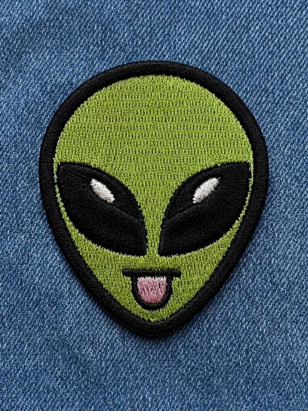 ✨3/$20✨Silly Alien Embroidered Patch